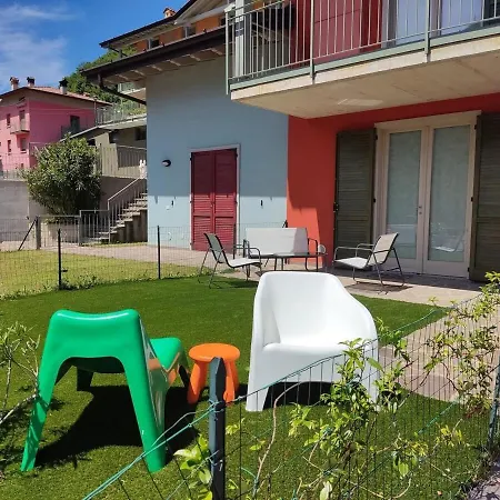 Appartement Host4u - Blondie With Pool & Beautiful View On Iseo *