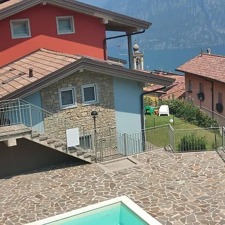 Appartement Host4u - Blondie With Pool & Beautiful View On Iseo