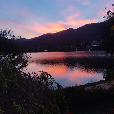 Appartement Host4u - Blondie With Pool & Beautiful View On Iseo Fonteno